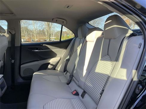 Certified 2023 Toyota Camry SE image 16