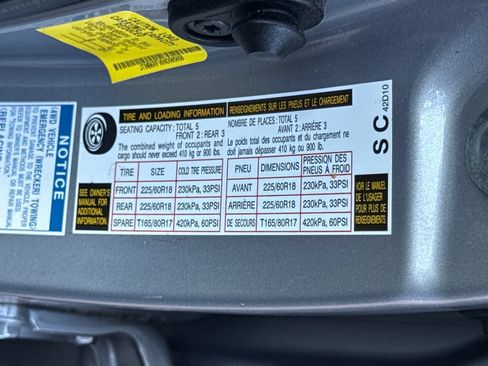 Used 2022 Toyota RAV4 XLE Premium AWD/4WD image 46