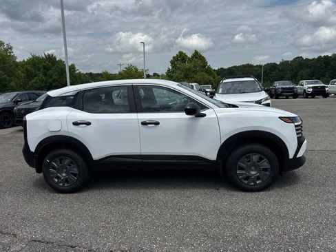 New 2026 Nissan Kicks S FWD image 3