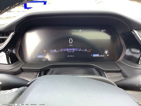 Used 2022 Jeep Grand Cherokee L Limited image 5