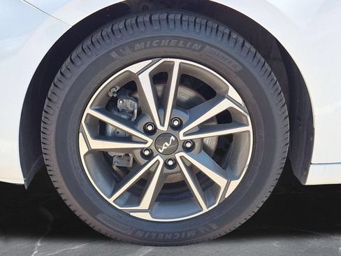 Used 2023 Kia Forte LXS FWD image 30