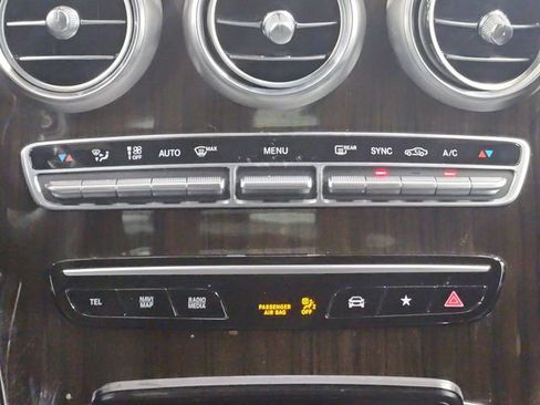 Used 2020 Mercedes-Benz GLC 300 4MATIC image 18