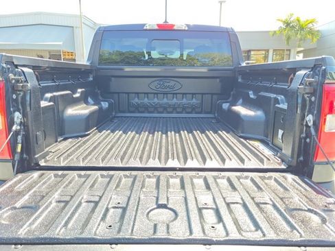 Certified 2022 Ford Maverick XLT w/ Equipment Group 300A Standard AWD/4WD image 10