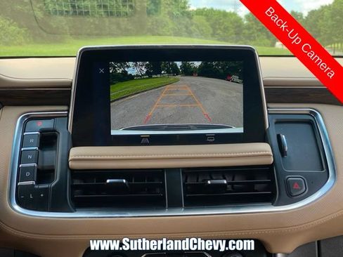 Used 2023 Chevrolet Tahoe Premier AWD/4WD image 35