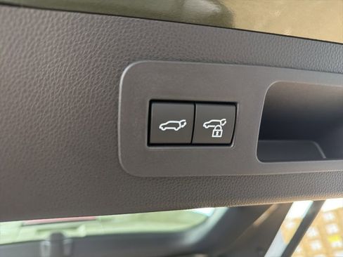 New 2026 Lexus LX 700h Luxury image 28