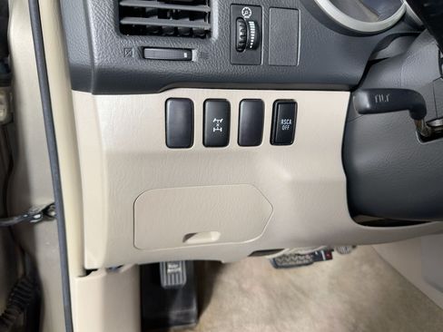 Used 2006 Toyota 4Runner SR5 image 29