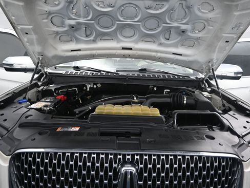 Used 2020 Lincoln Navigator Black Label image 18