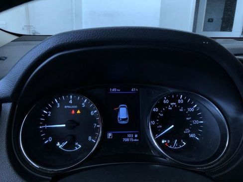 Used 2019 Nissan Rogue SL image 31