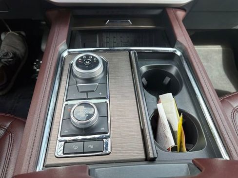 Used 2024 Ford Expedition Max Limited AWD/4WD image 32
