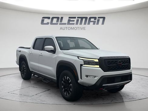 Used 2022 Nissan Frontier PRO-4X w/ Technology Package image 7