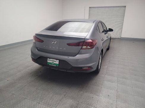 Used 2019 Hyundai Elantra SE FWD image 7