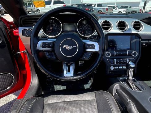 Used 2019 Ford Mustang GT Premium RWD image 5