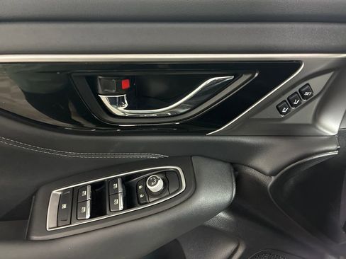 Used 2022 Subaru Outback Limited image 15