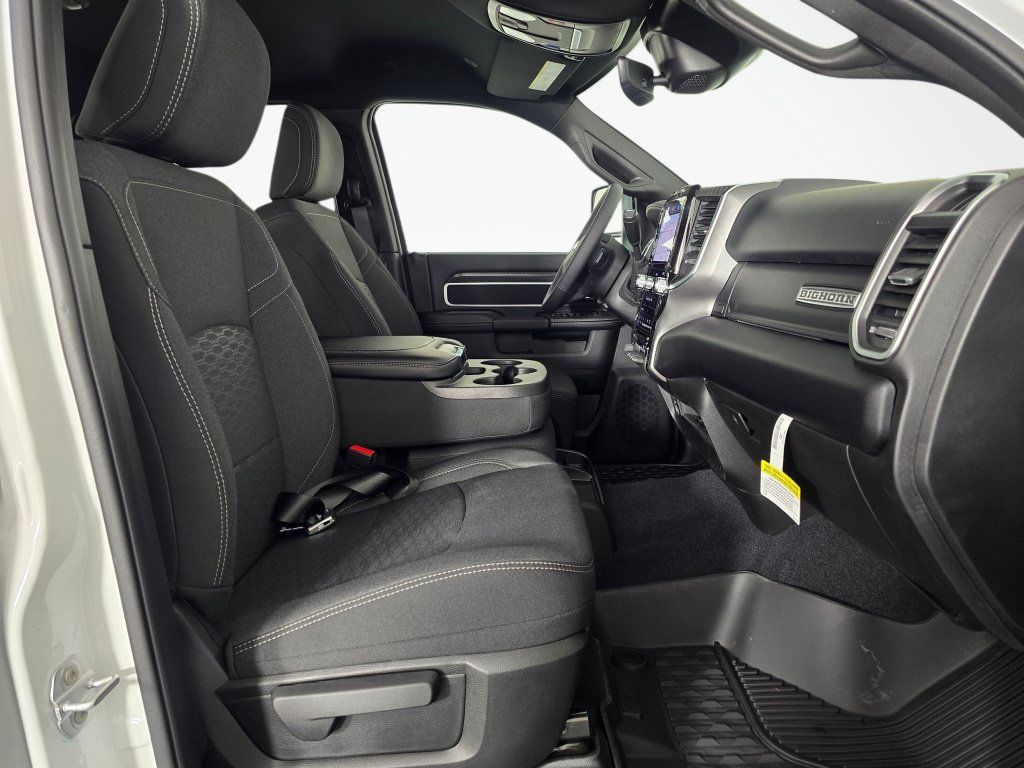 New 2026 RAM 2500 Big Horn AWD/4WD image 47