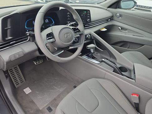 New 2026 Hyundai Elantra Sport FWD image 15