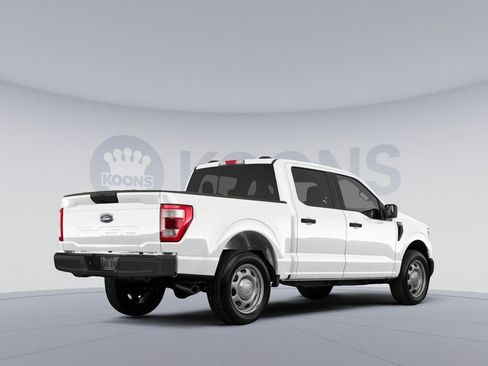 Used 2021 Ford F150 XL w/ Trailer Tow Package image 4