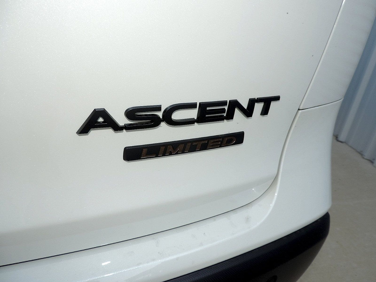 Certified 2025 Subaru Ascent Touring AWD/4WD image 14