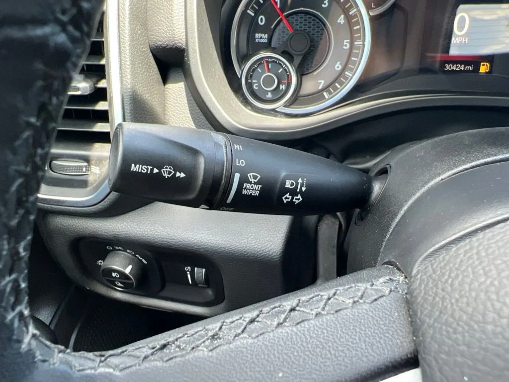 Certified 2025 RAM 1500 Big Horn RWD image 33