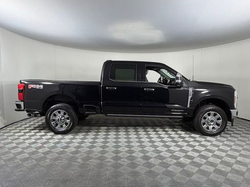 Used 2024 Ford F350 Lariat w/ Lariat Ultimate Package image 5