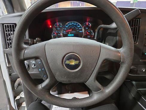 Used 2019 Chevrolet Express 2500 w/ Driver Convenience Package image 17