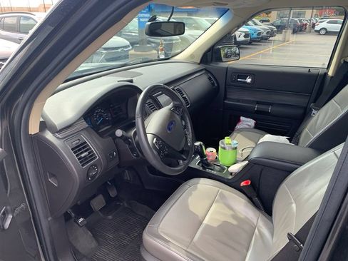 Used 2019 Ford Flex SEL w/ Equipment Group 202A AWD/4WD image 11