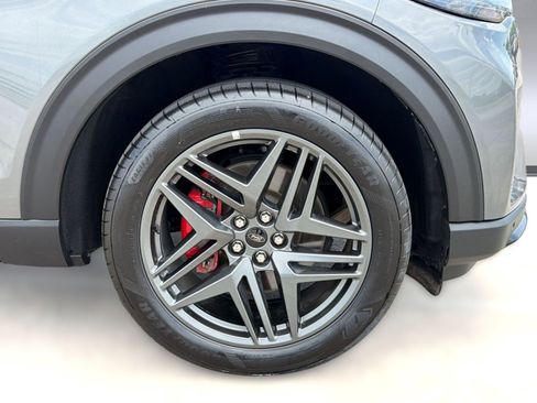 Certified 2025 Ford Explorer ST-Line w/ ST-Line Street Pack AWD/4WD image 12