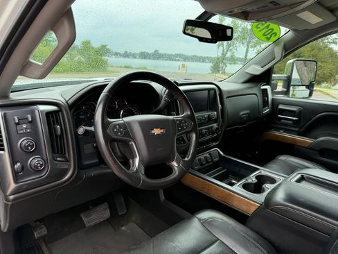 Used 2015 Chevrolet Silverado 3500 LTZ w/ LTZ Plus Package AWD/4WD image 10