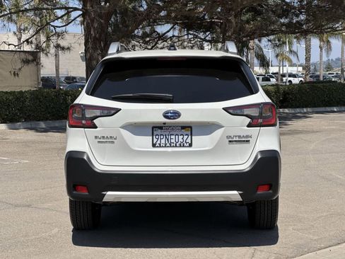 Used 2025 Subaru Outback Touring XT image 4