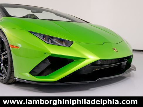 Used 2021 Lamborghini Huracan EVO image 41