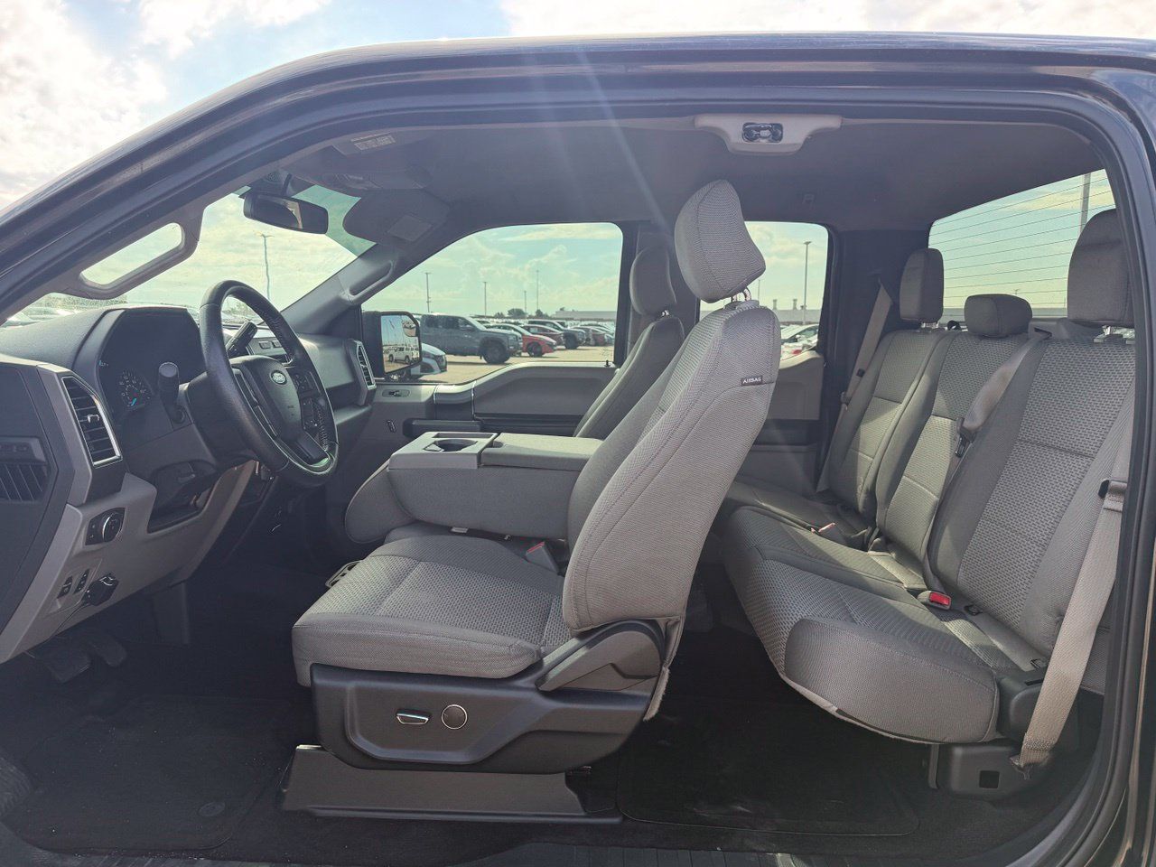 Used 2015 Ford F150 XLT w/ Equipment Group 301A Mid RWD image 11