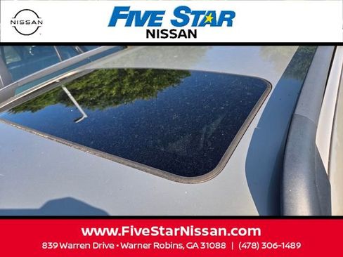 Used 2003 Volvo XC70 AWD/4WD image 5