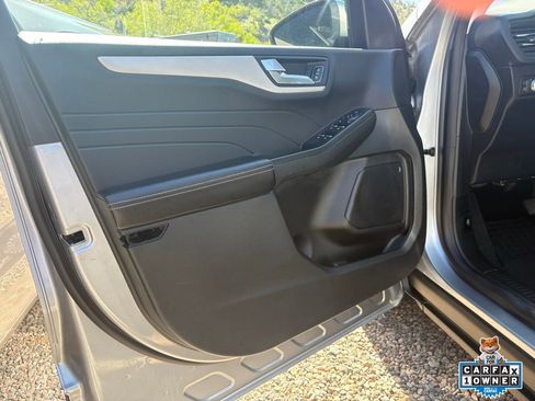 Used 2021 Ford Escape SEL w/ Class II Trailer Tow Package image 14