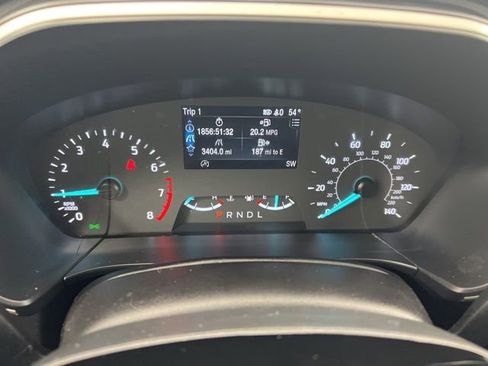 Used 2022 Ford Escape SEL image 16