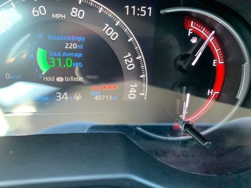 Used 2024 Toyota RAV4 LE image 18