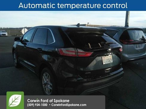 Used 2024 Ford Edge SEL image 5