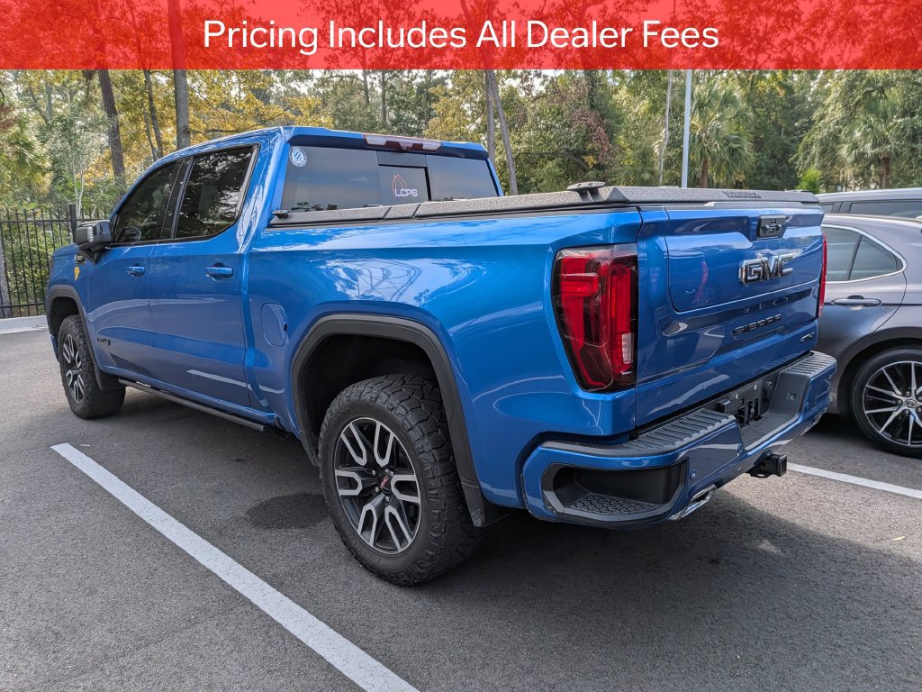 Used 2024 GMC Sierra 1500 AT4 w/ Technology Package AWD/4WD image 4