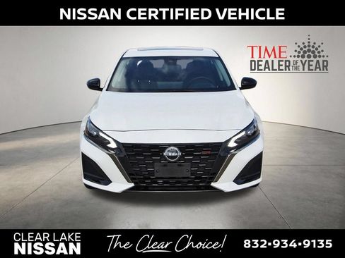 Certified 2025 Nissan Altima 2.5 SR w/ SR Premium Package AWD/4WD image 3