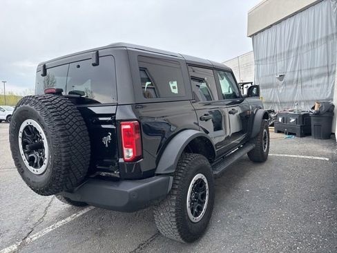 Used 2023 Ford Bronco Big Bend w/ Sasquatch Package AWD/4WD image 5