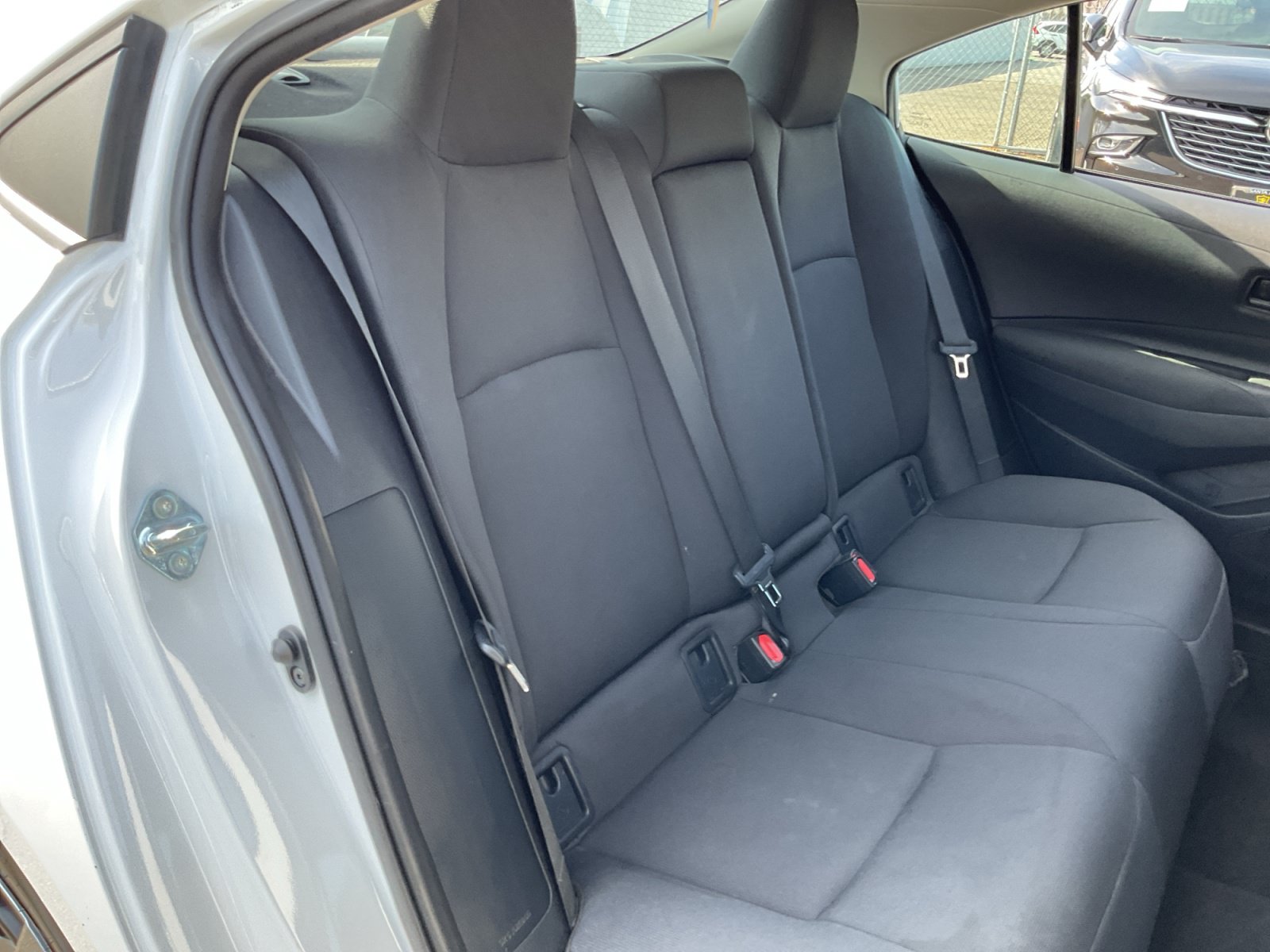 Used 2025 Toyota Corolla LE FWD image 20