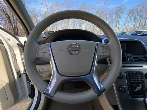 Used 2013 Volvo XC60 3.2 image 33