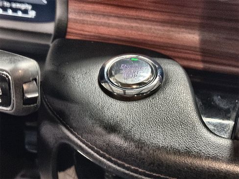 Used 2024 Lincoln Aviator Reserve image 24