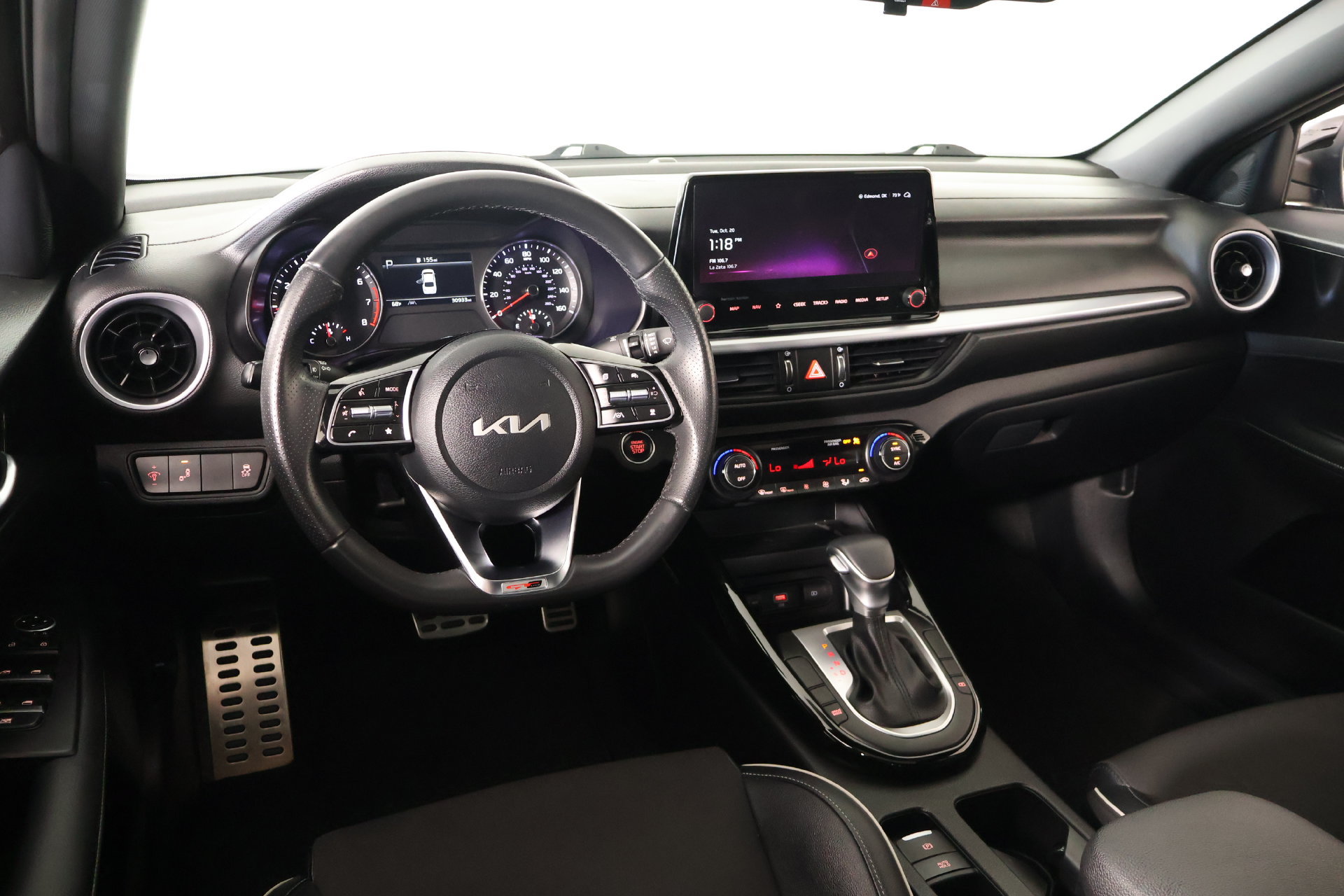 Used 2024 Kia Forte GT-Line w/ GT-Line Premium Package FWD image 2