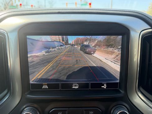 Used 2022 Chevrolet Silverado 2500 LT w/ Convenience Package image 25