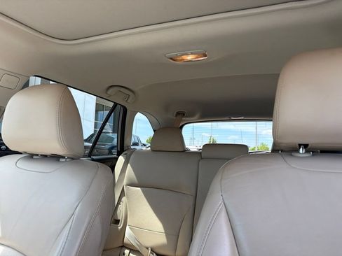 Used 2017 Subaru Outback 2.5i Limited AWD/4WD image 16