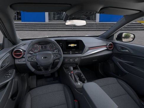 New 2026 Chevrolet Trax RS w/ Sunroof Package image 39