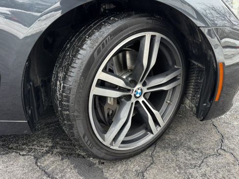 Used 2016 BMW 750i 750i w/ M Sport Package image 41