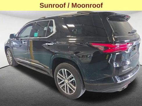 Used 2023 Chevrolet Traverse High Country w/ LPO, 'HIT The Road' Package image 5