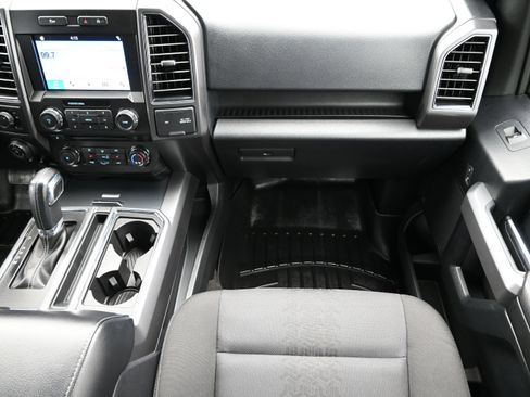 Used 2018 Ford F150 XLT w/ Equipment Group 302A Luxury RWD image 39