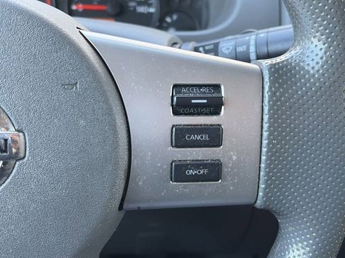 Used 2021 Nissan Frontier SV image 23