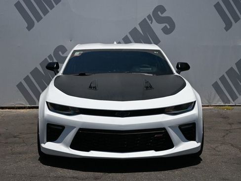 Used 2017 Chevrolet Camaro SS RWD image 2